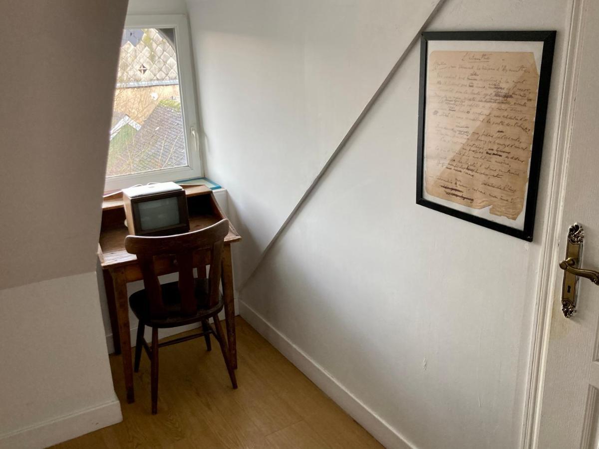 Vila L Annonce N Est Pas D Actualite Ne Pas Prendre De Reservation Saint-Fargeau  Exteriér fotografie